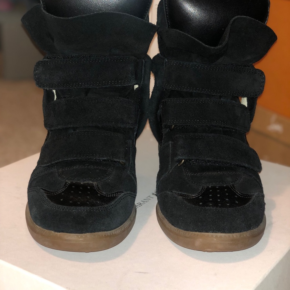 Shoes - Picture 3 of 3